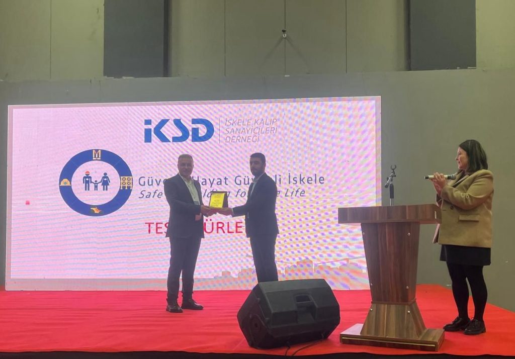 14.Van İnşaat Yapı Fuarı kapsamında Genel Müdürümüz Sn. Tahsin UZUNSELVİ tarafından bir sunum gerçekleştirildi.